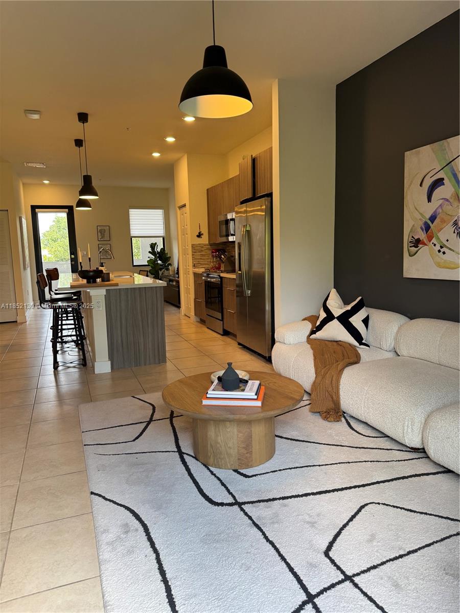 APEX AT PARK CENTRAL COND - Residential