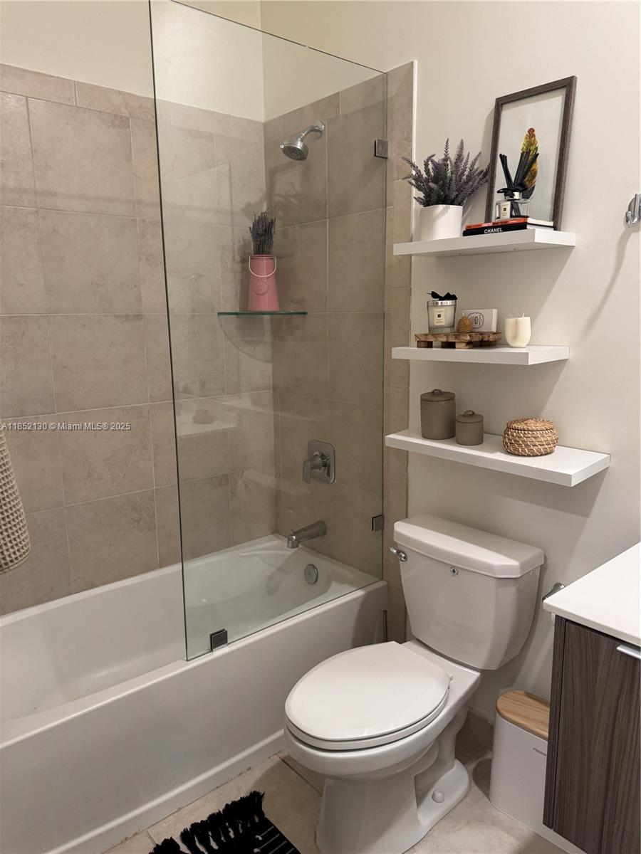 APEX AT PARK CENTRAL COND - Residential