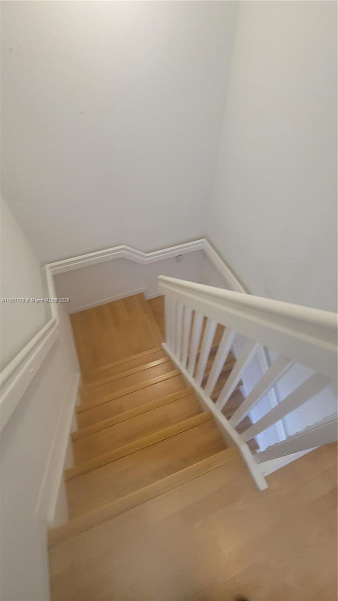 SUNRISE GOLF VILLAGE SECT - Residential Lease