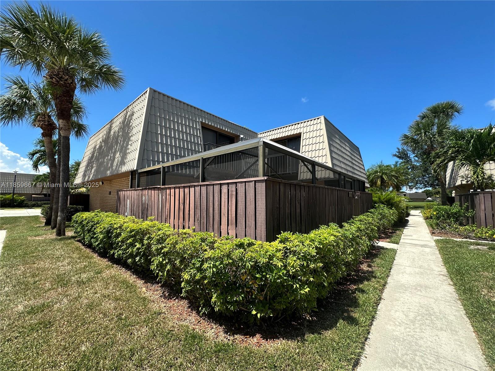 Move right in and enjoy this well-kept 2-bedroom, 2.5-bath townhome in a prime Palm Beach location. Brimming with classic Old Florida character, the home has been lovingly maintained and offers a roomy layout, plenty of natural light, and a private patio with Jacuzzi perfect for relaxing outdoors. This home is perfect for the grill master as it comes with 3 different types of grills depending on your preference!
Tons of parking, lush surroundings, and a community that feels tucked away yet close to it all—Downtown West Palm Beach, the Island of Palm Beach, golf courses, Palm Beach Outlets, dining, and beaches.
This is your chance to experience a clean, move-in ready condo with timeless style in one of Palm Beach’s most convenient spots.