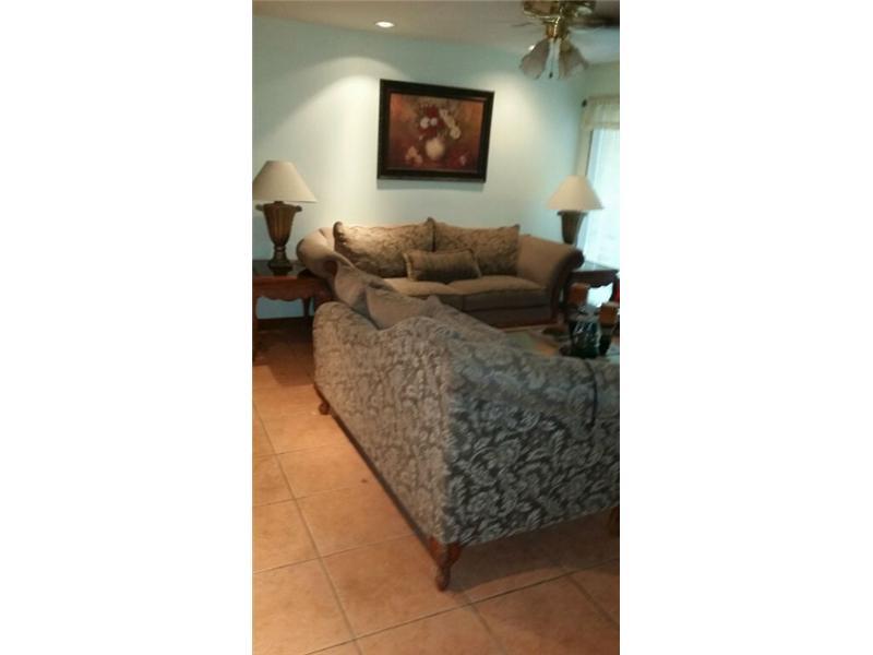 8 57 39 SKY VISTA - Residential