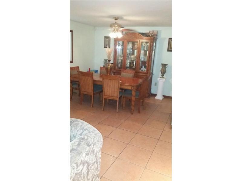 8 57 39 SKY VISTA - Residential