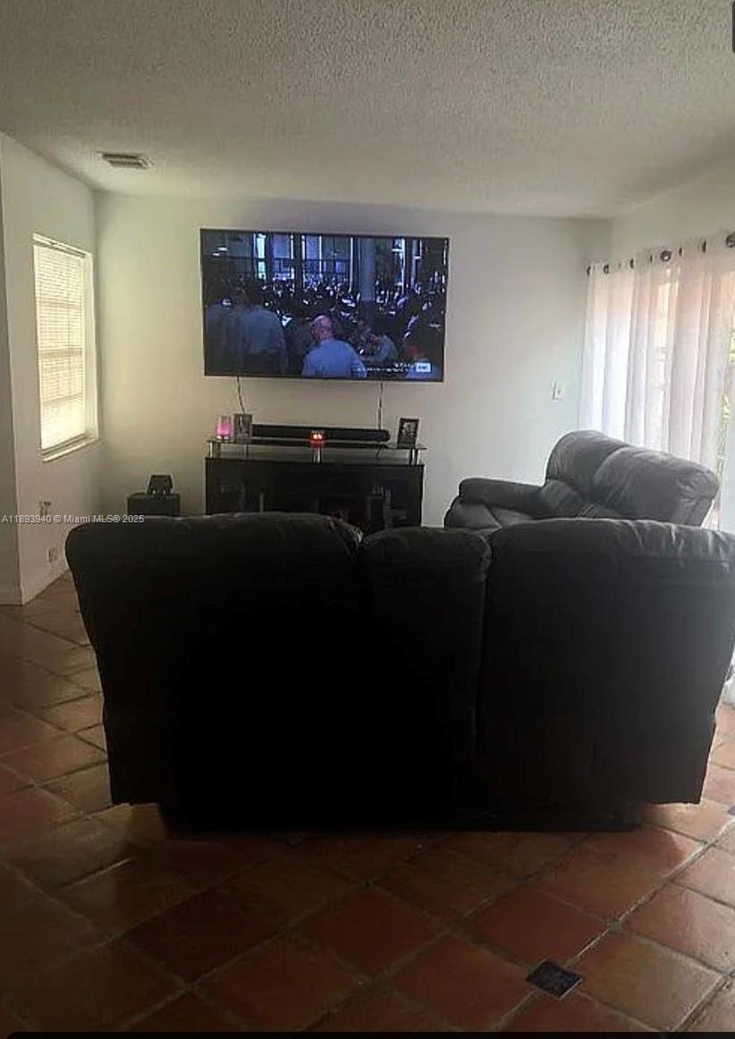 LAKE POINTE SEC 4 - Residential