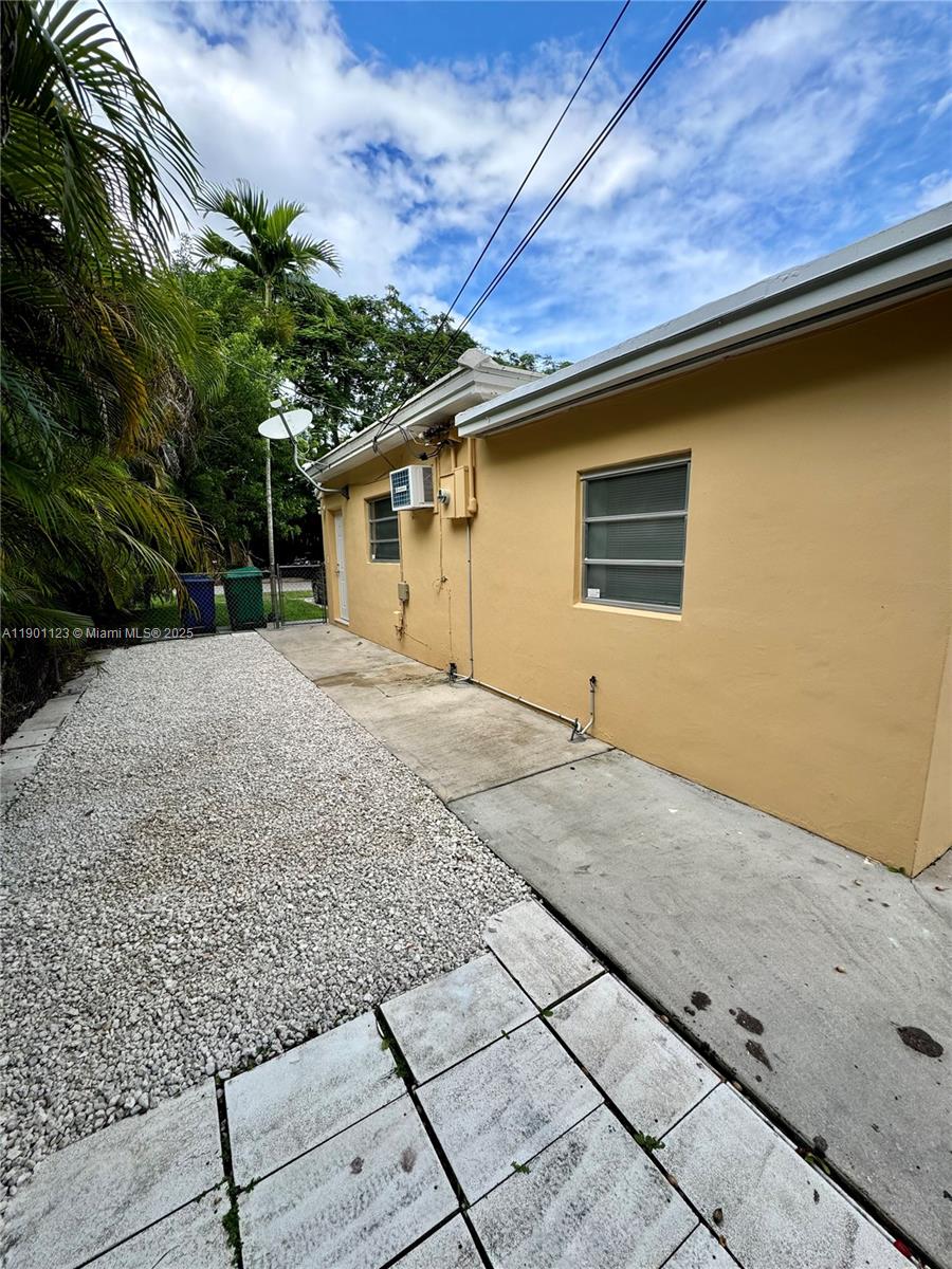 WESTERFIELD MANOR - Residential Lease