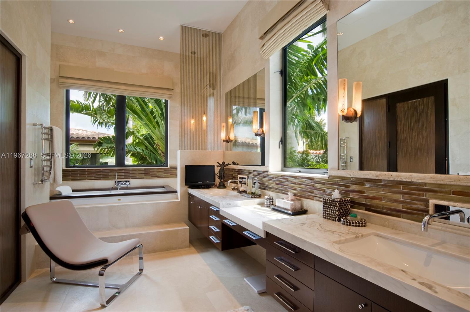 DI LIDO ISLAND - Residential