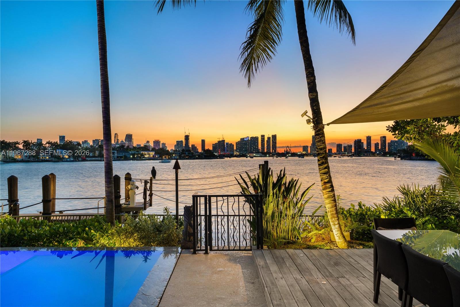 DI LIDO ISLAND - Residential