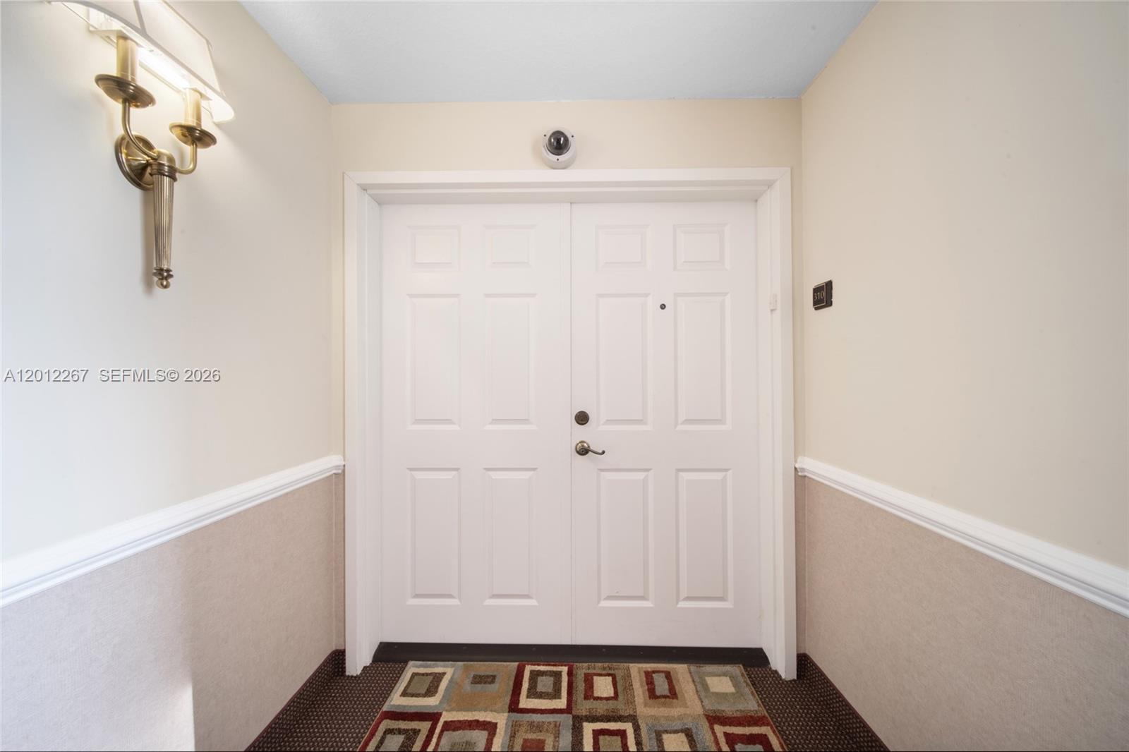 THE GRANDE CONDO - Residential Lease