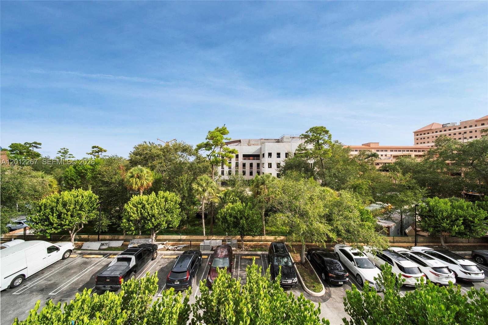 THE GRANDE CONDO - Residential Lease