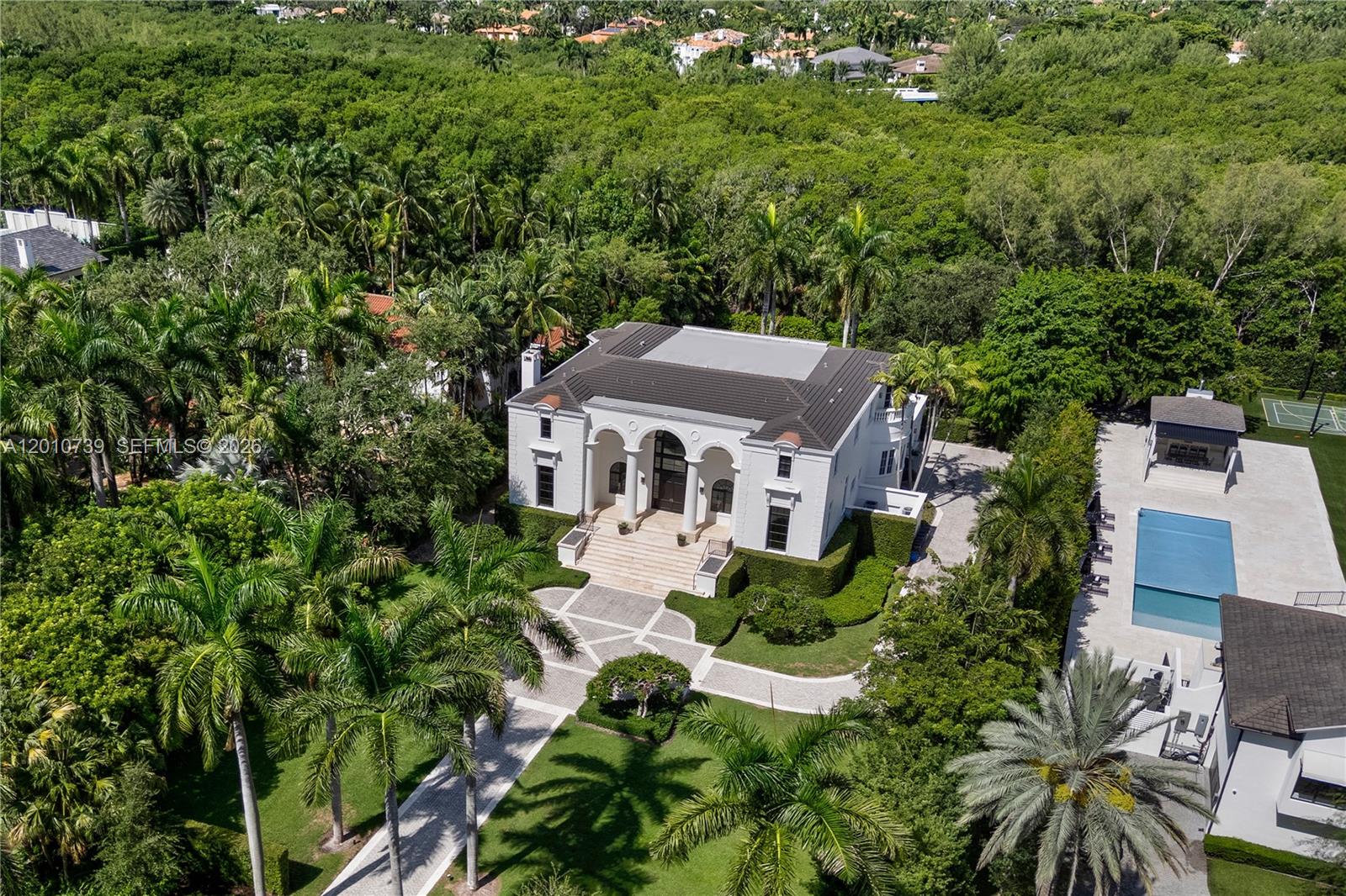 26 Tahiti Beach Island Rd