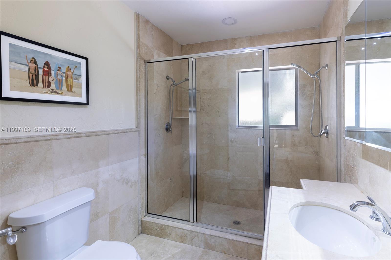 COUNTRY CLUB ESTATES SEC - Residential