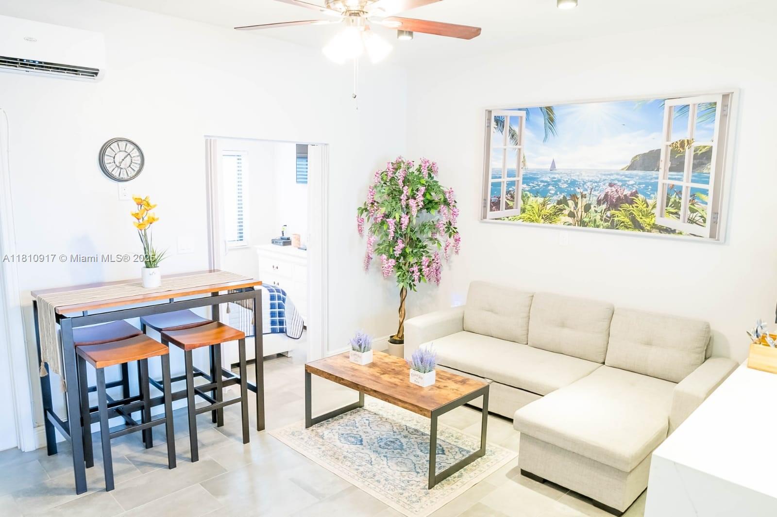 824 NE 4th St 3