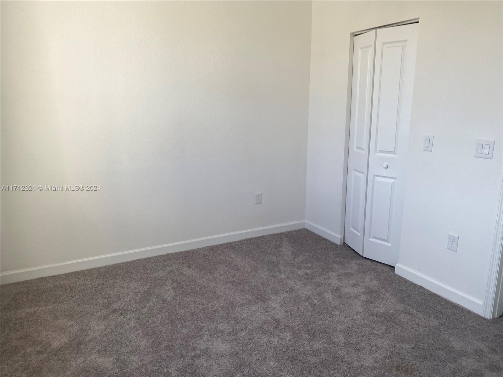 VIA VENTURA NEIGHBORHOOD - Residential