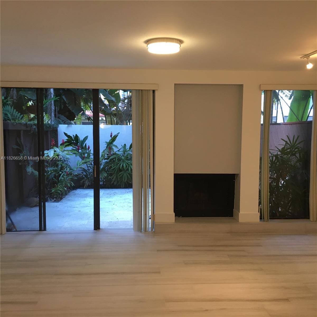 2180 Brickell Ave 8