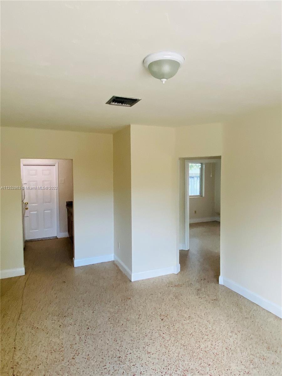 COMFORT GARDENS 1ST ADDN - Residential Lease