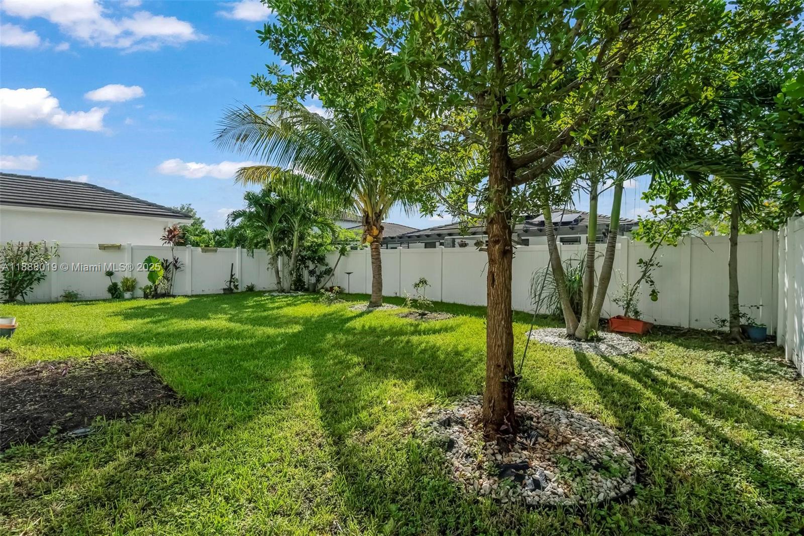 MC RESIDENTIAL - Residential