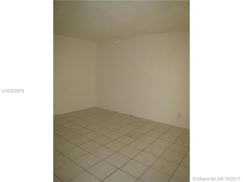 EVERGLADE LAND SALES CO F - Residential Lease