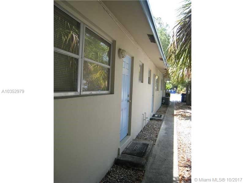 EVERGLADE LAND SALES CO F - Residential Lease