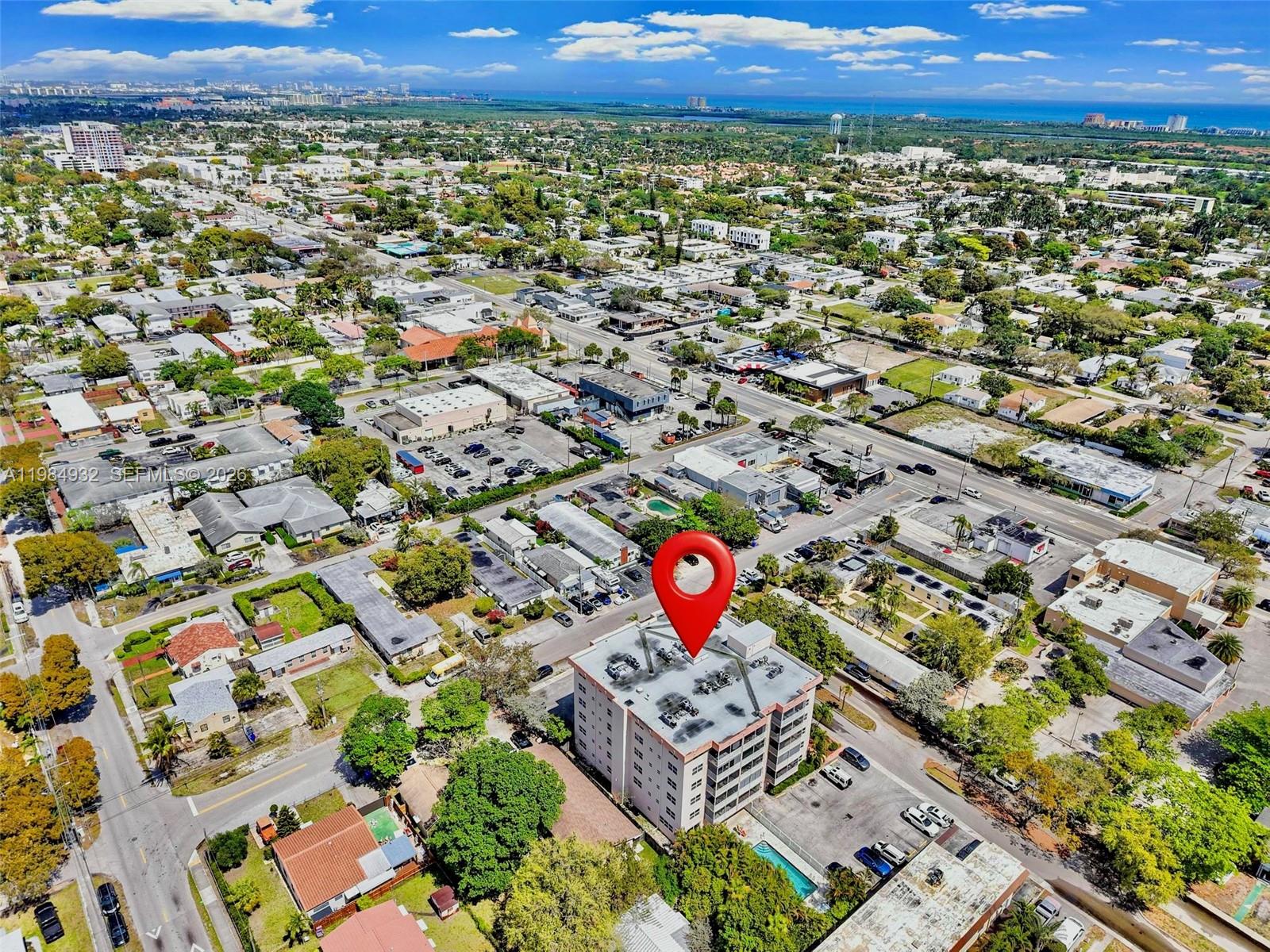 DIXIANA CONDO - Residential