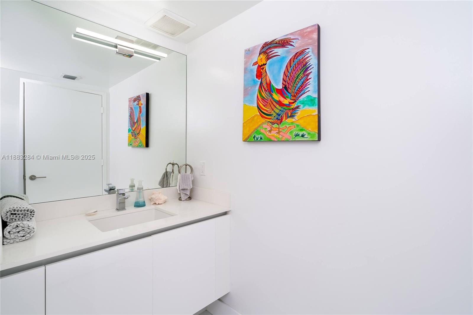 PARQUE TOWERS CONDO - Residential