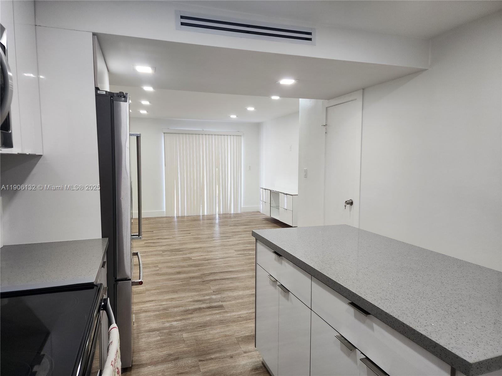 TERRAZAS DEL SOL CONDO - Residential Lease