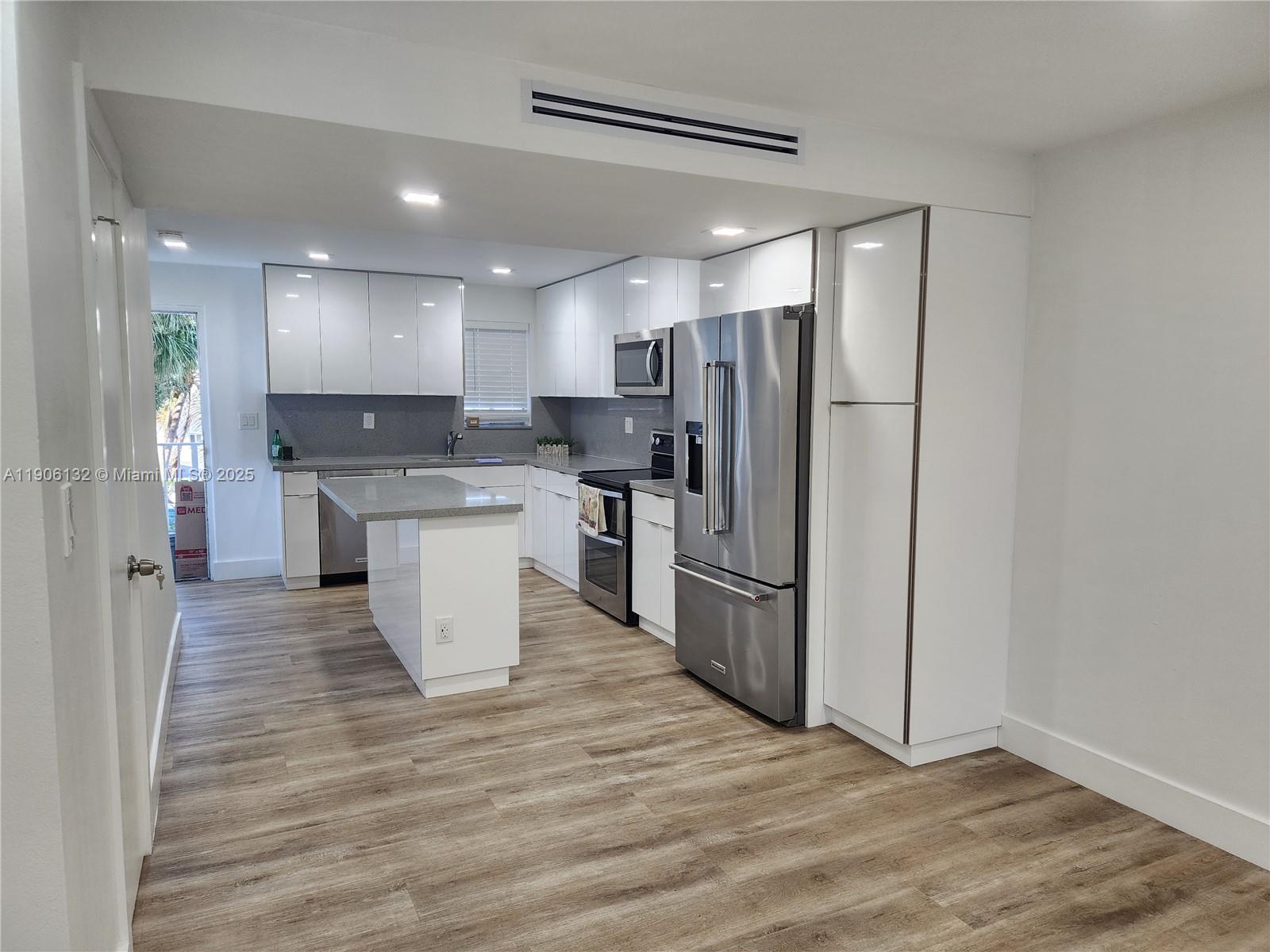 TERRAZAS DEL SOL CONDO - Residential Lease