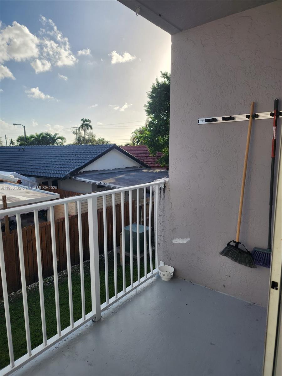 TERRAZAS DEL SOL CONDO - Residential Lease