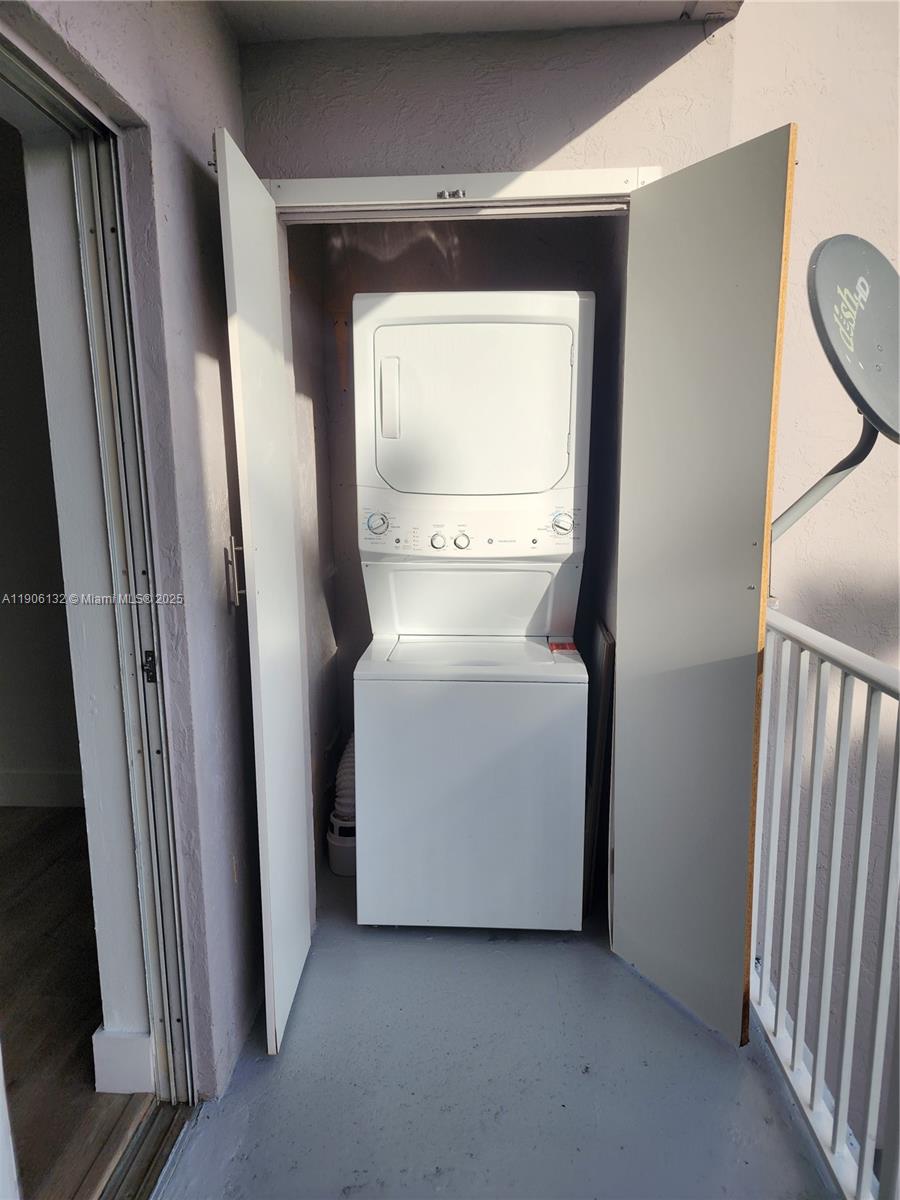 TERRAZAS DEL SOL CONDO - Residential Lease