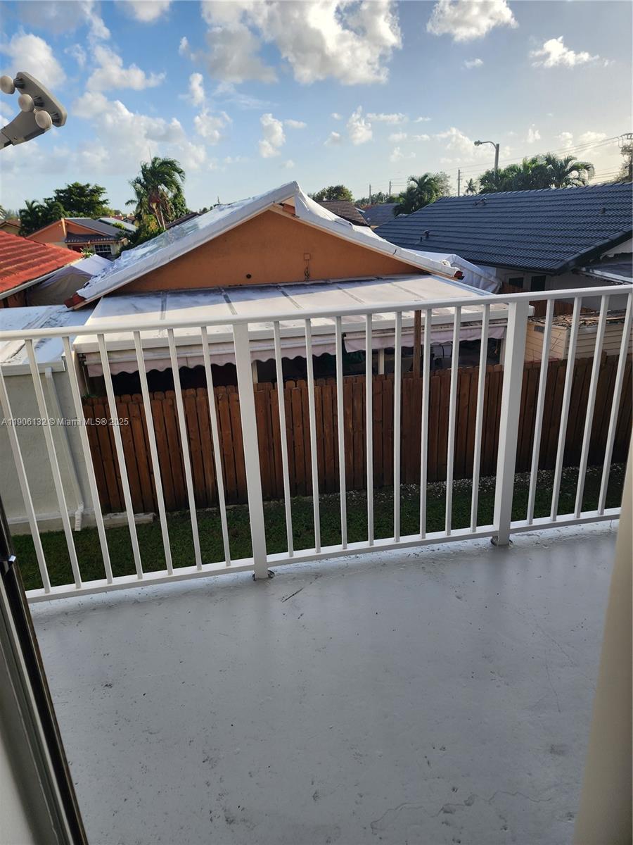 TERRAZAS DEL SOL CONDO - Residential Lease