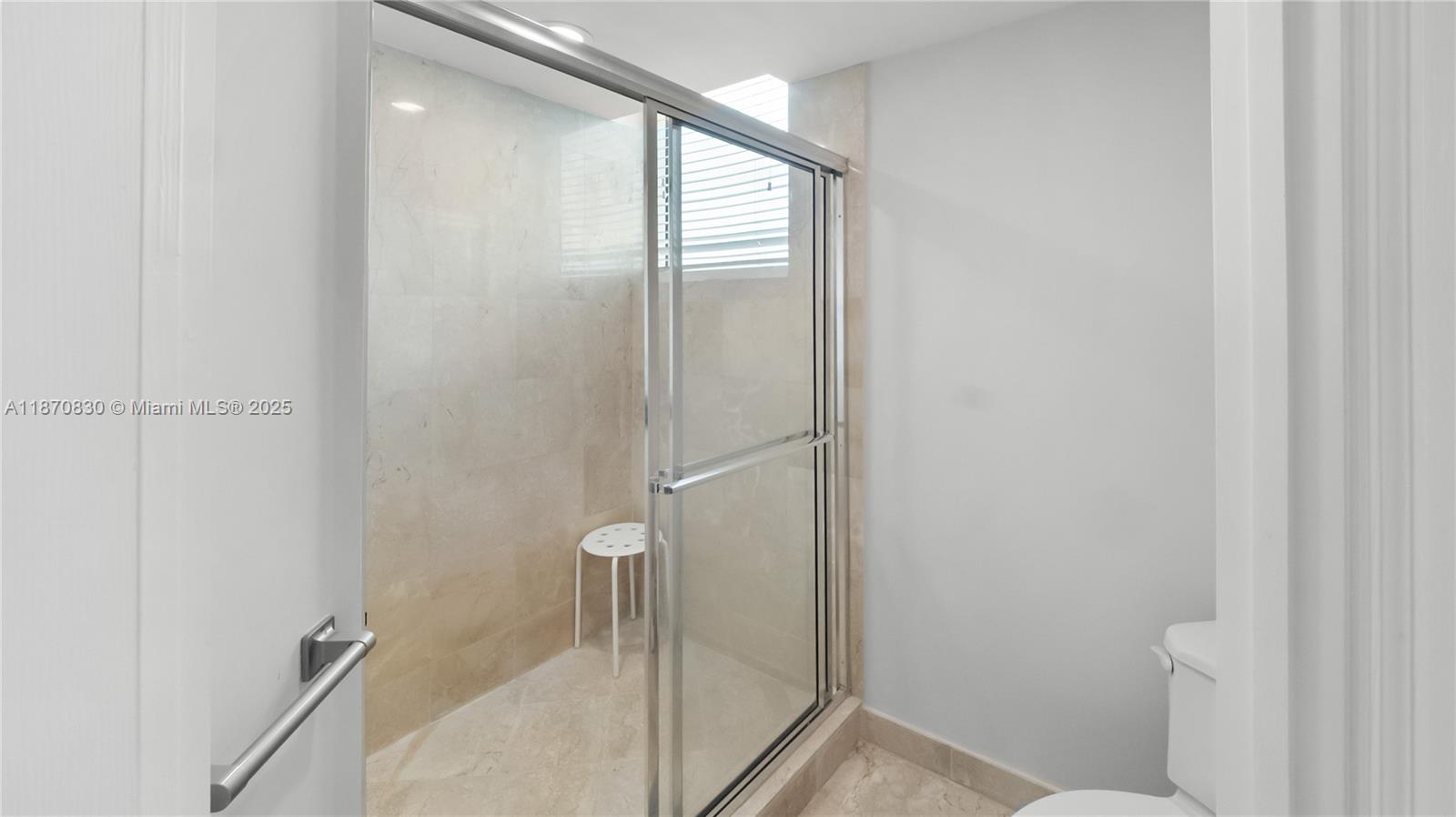 100 HIDDEN BAY CONDO - Residential Lease