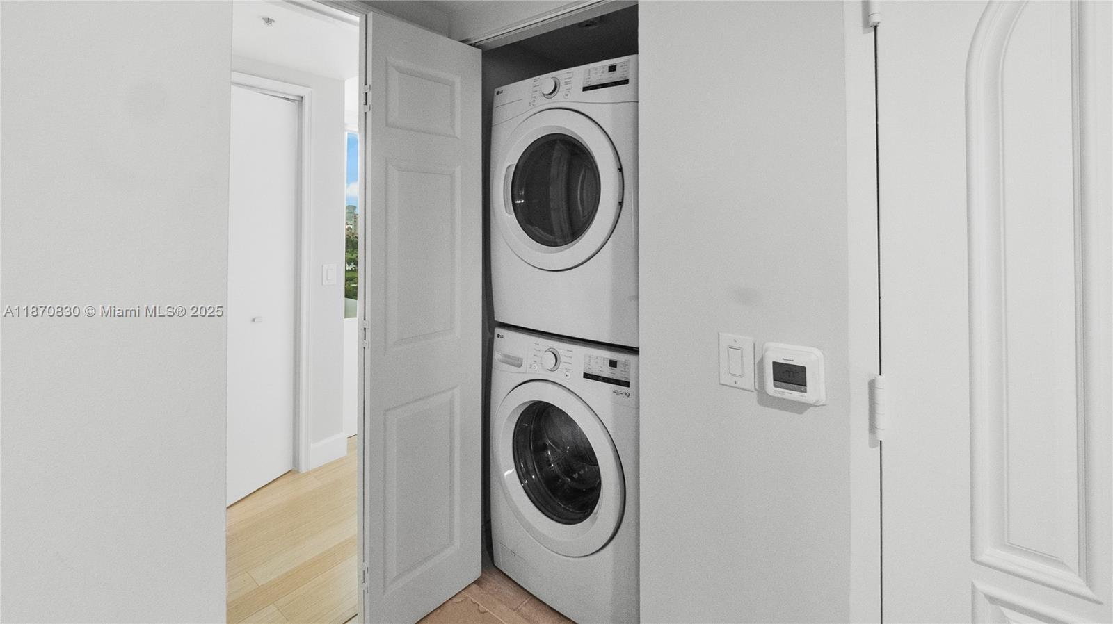 100 HIDDEN BAY CONDO - Residential Lease