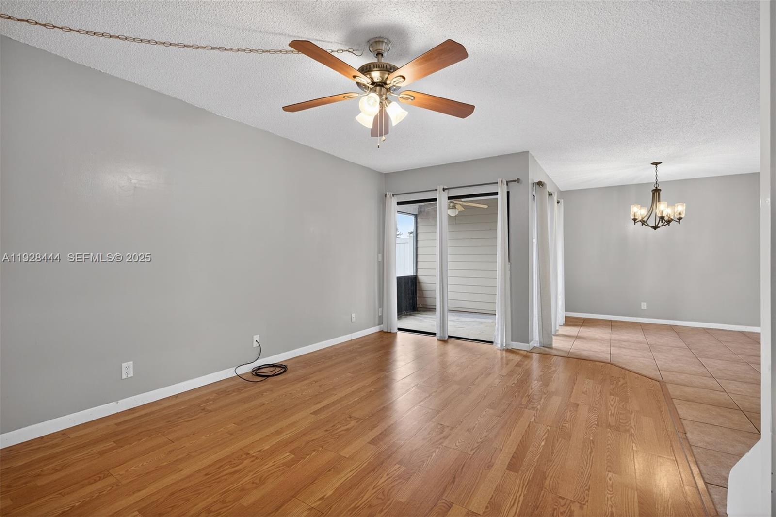 JUPITER VILLAGE TOWNHOMES - Residential