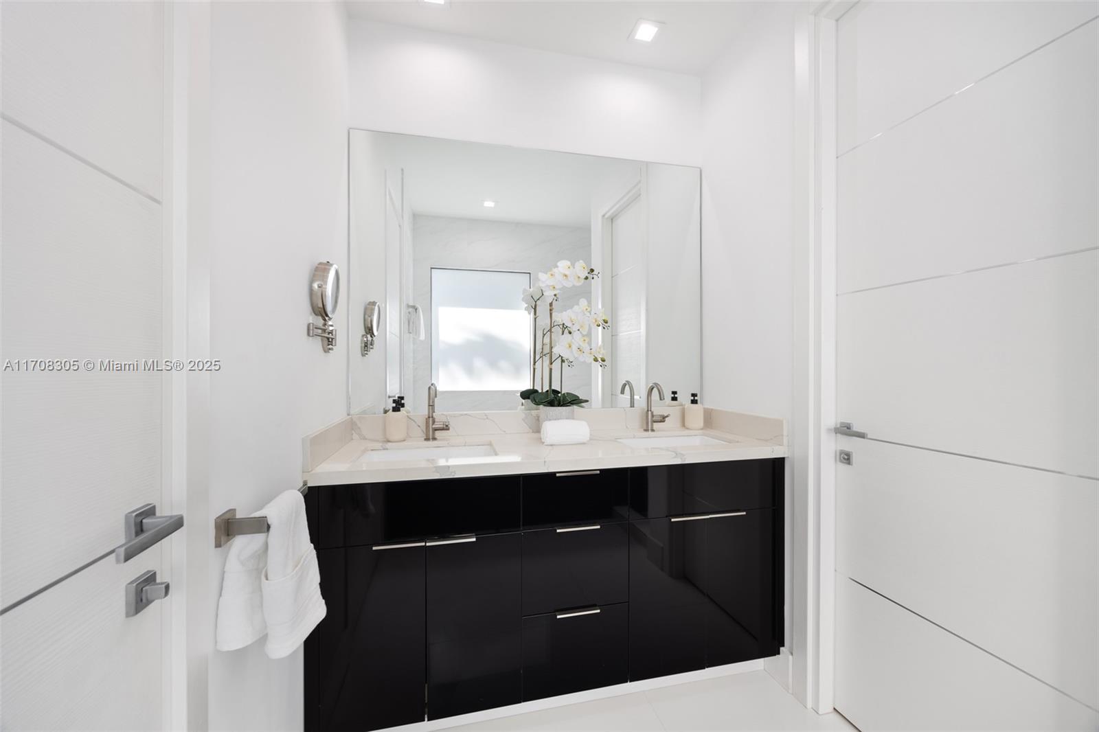 SILVER BLUFF EST SEC C - Residential