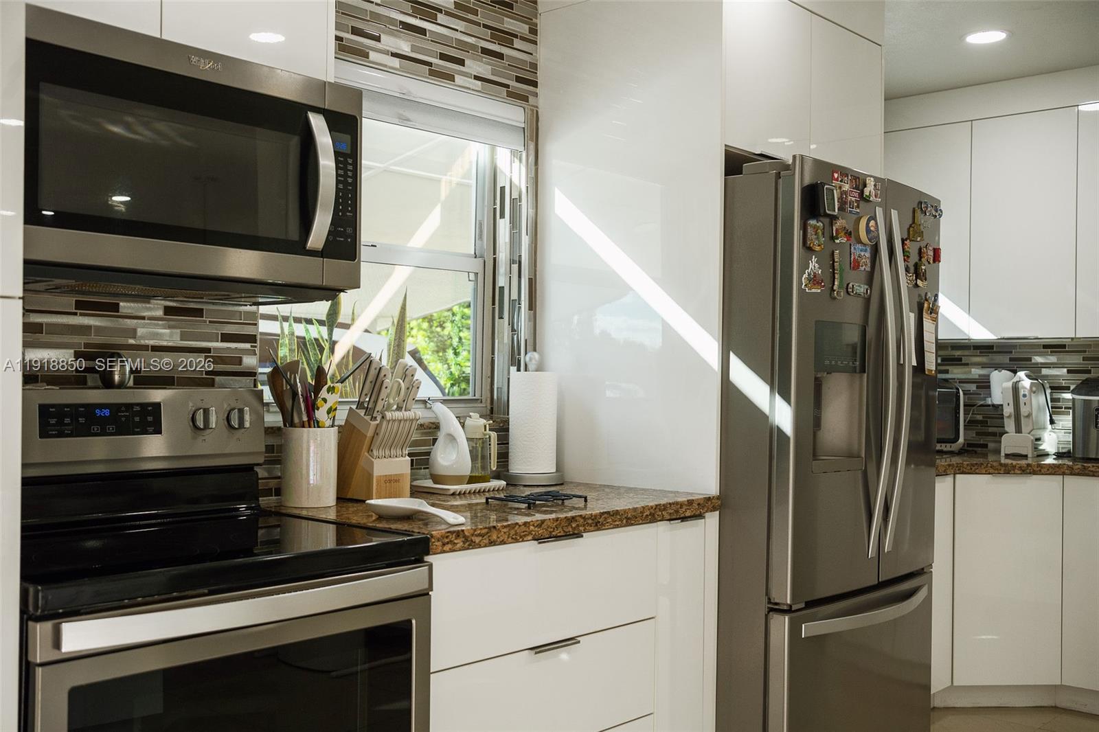 SCOTT LAKE MANOR SEC 4 - Residential