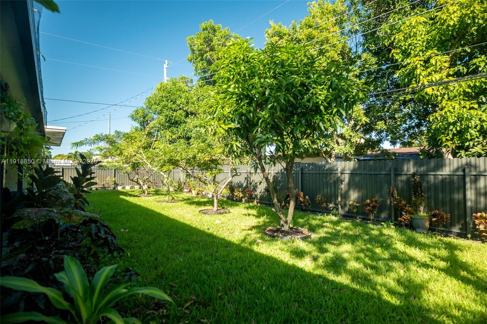 SCOTT LAKE MANOR SEC 4 - Residential