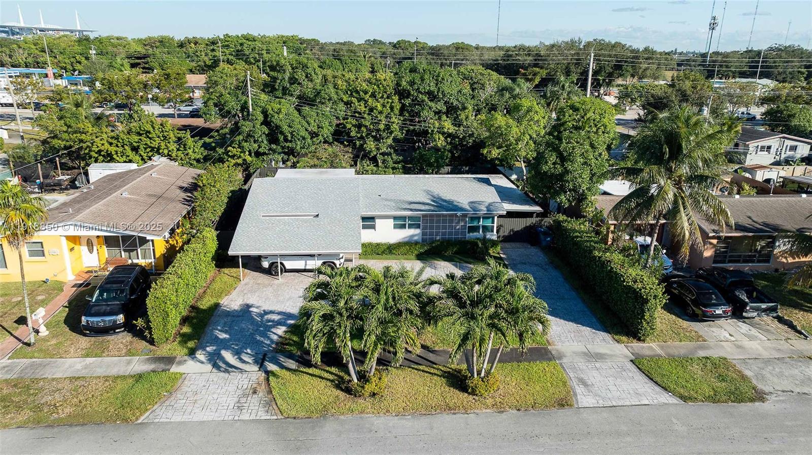 SCOTT LAKE MANOR SEC 4 - Residential