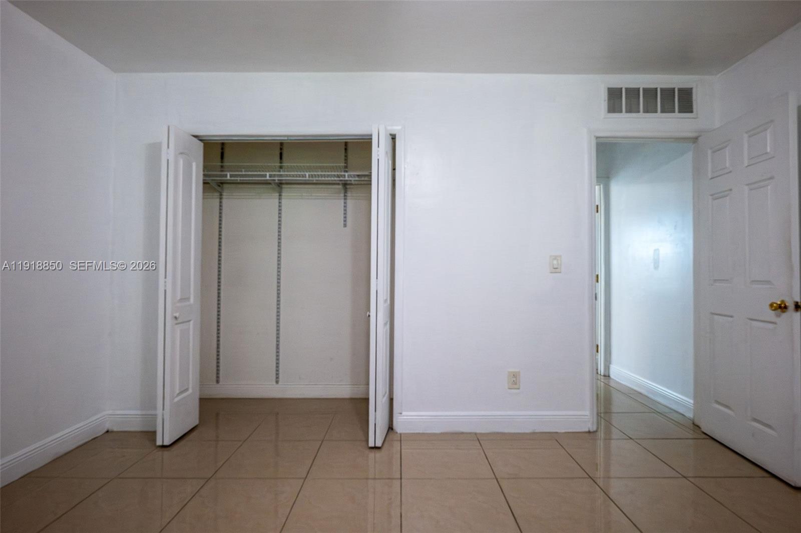 SCOTT LAKE MANOR SEC 4 - Residential