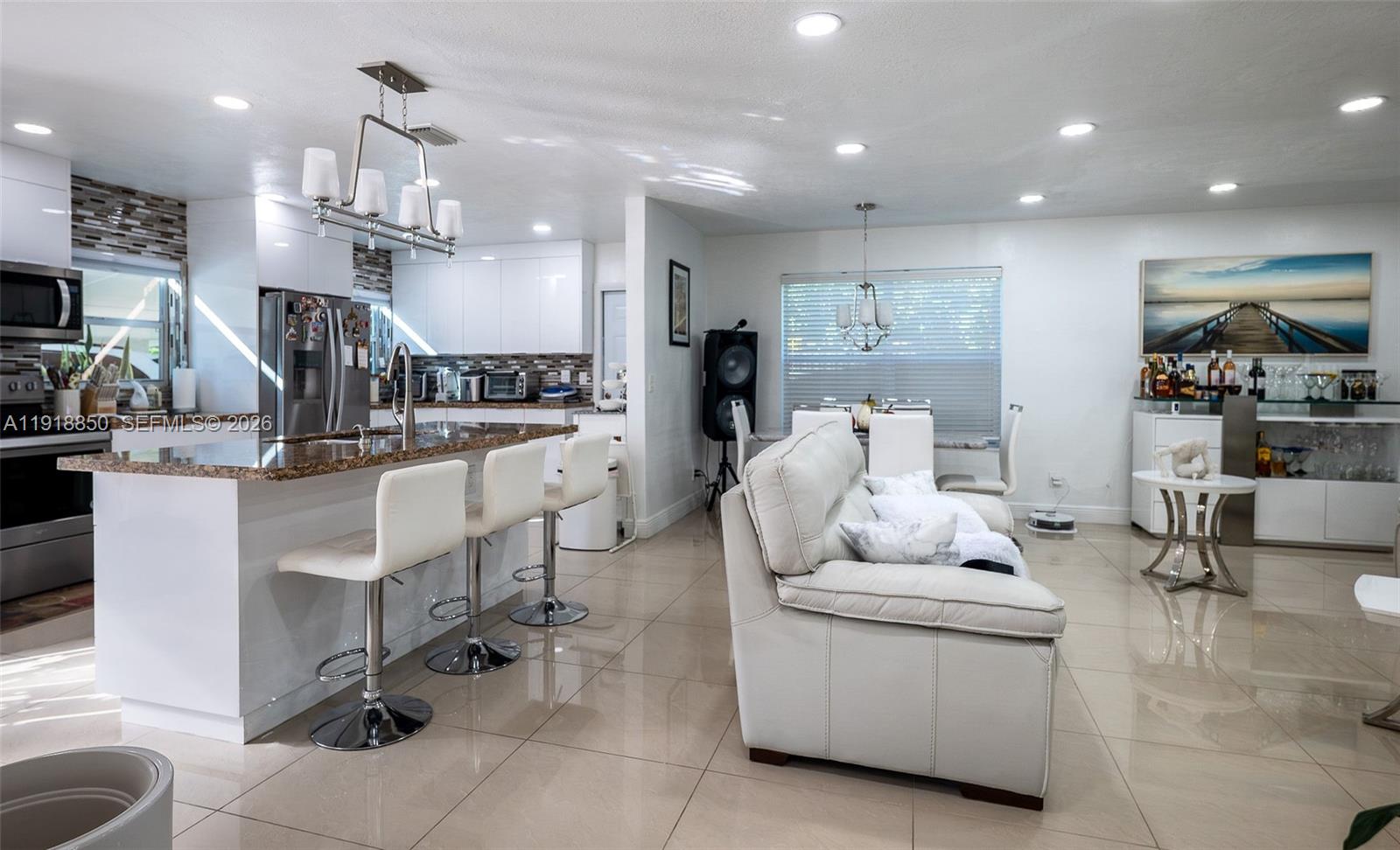 SCOTT LAKE MANOR SEC 4 - Residential