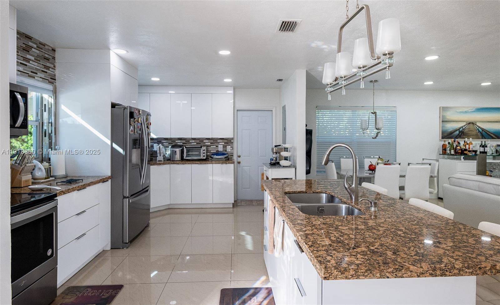 SCOTT LAKE MANOR SEC 4 - Residential