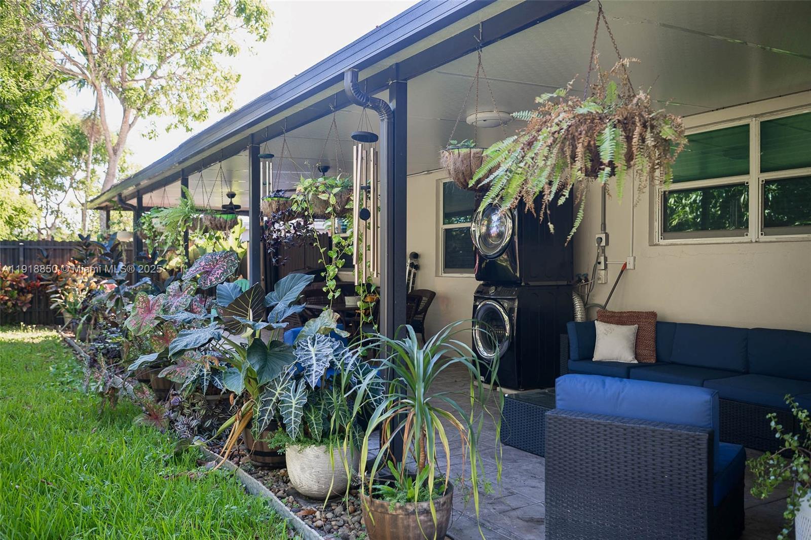 SCOTT LAKE MANOR SEC 4 - Residential