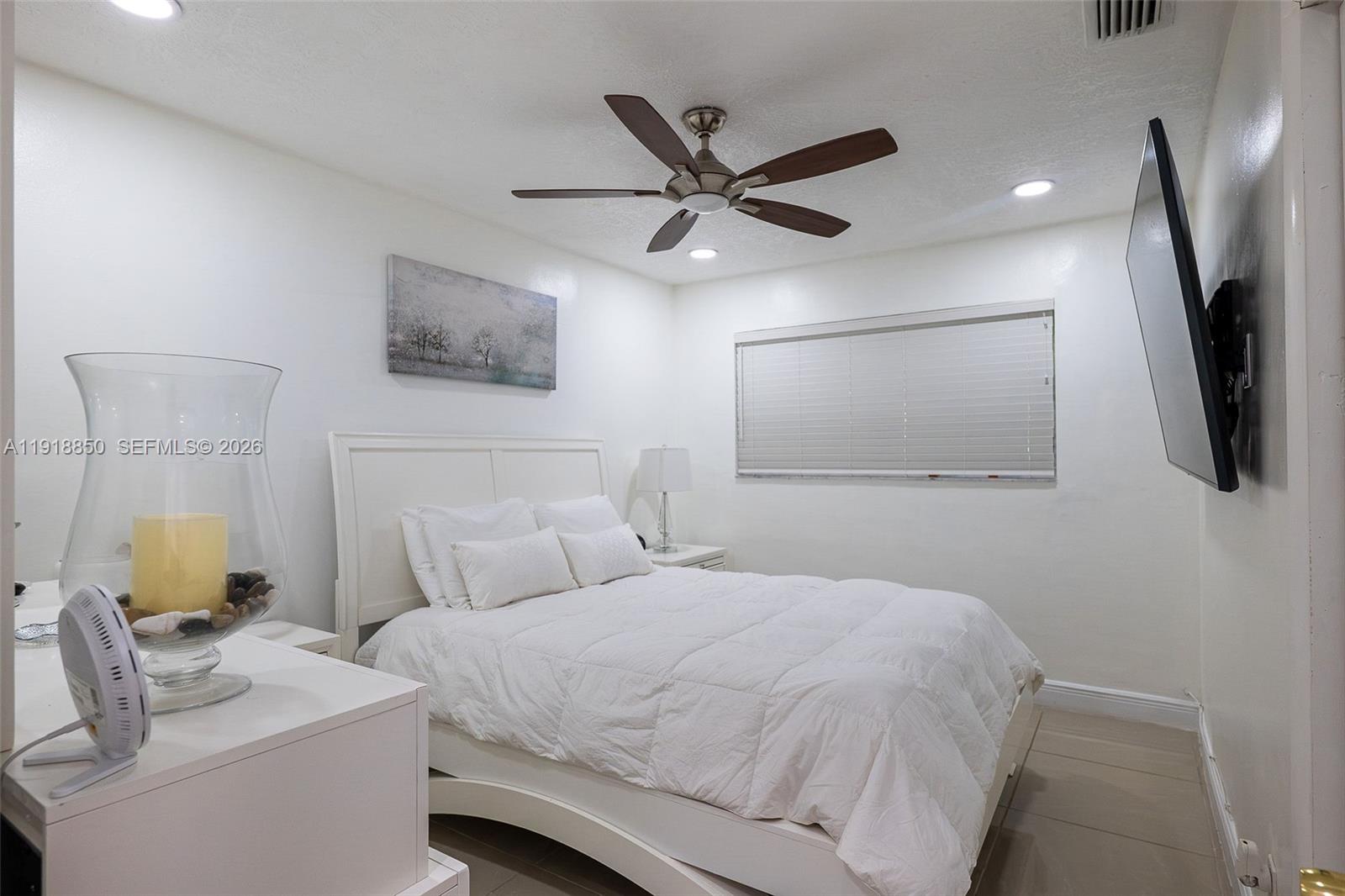 SCOTT LAKE MANOR SEC 4 - Residential