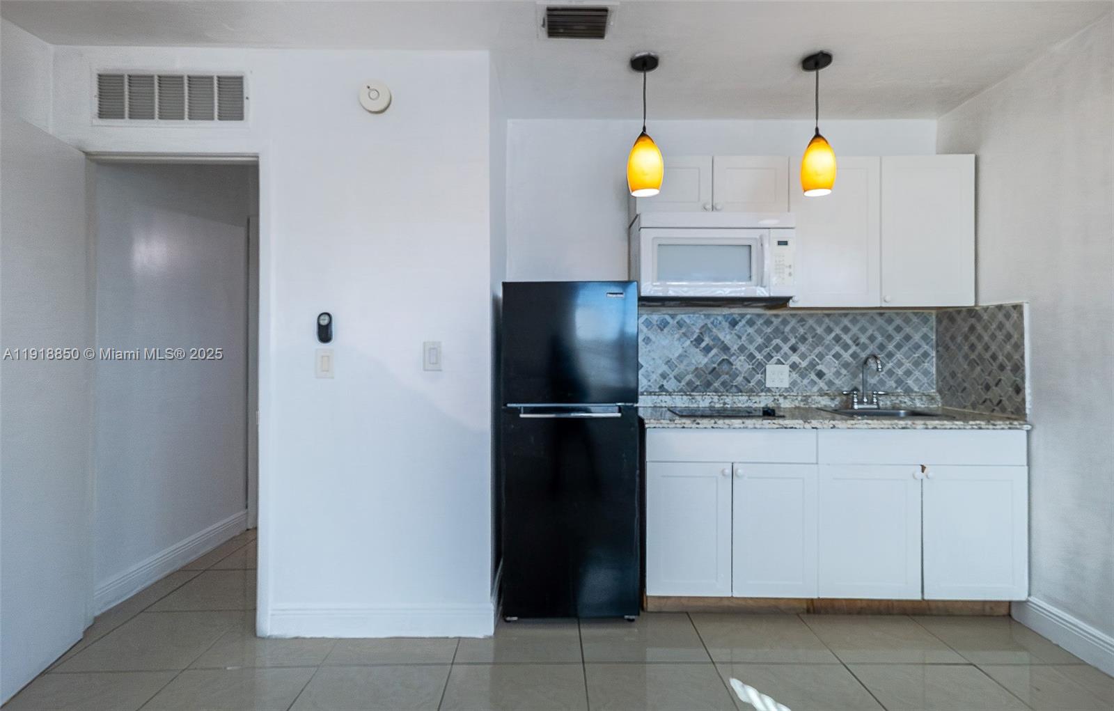 SCOTT LAKE MANOR SEC 4 - Residential