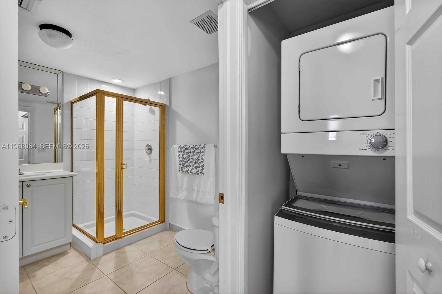 VILLA ISABELLA CONDO - Residential