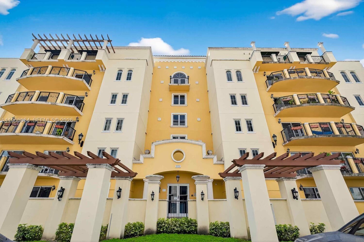 VILLA ISABELLA CONDO - Residential