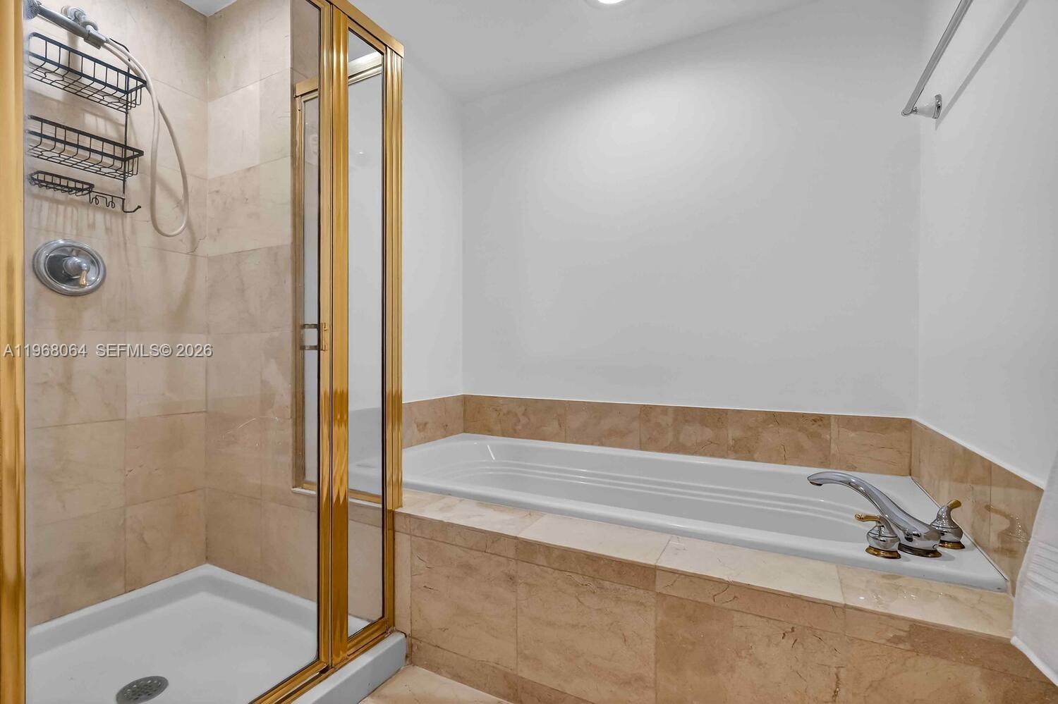 VILLA ISABELLA CONDO - Residential