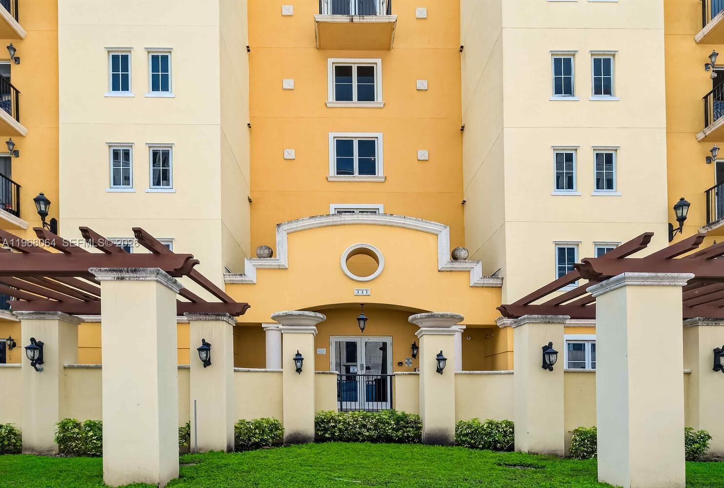 VILLA ISABELLA CONDO - Residential