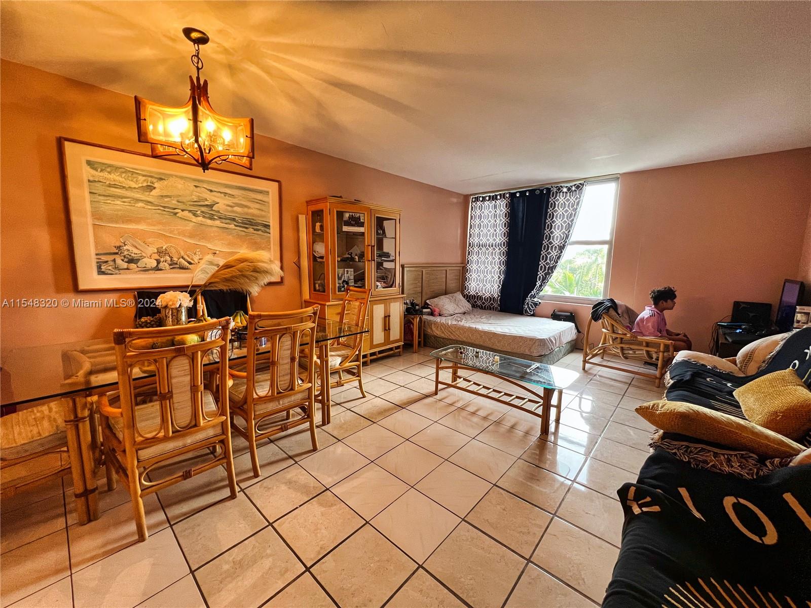 TRITON TOWER CONDO - Residential