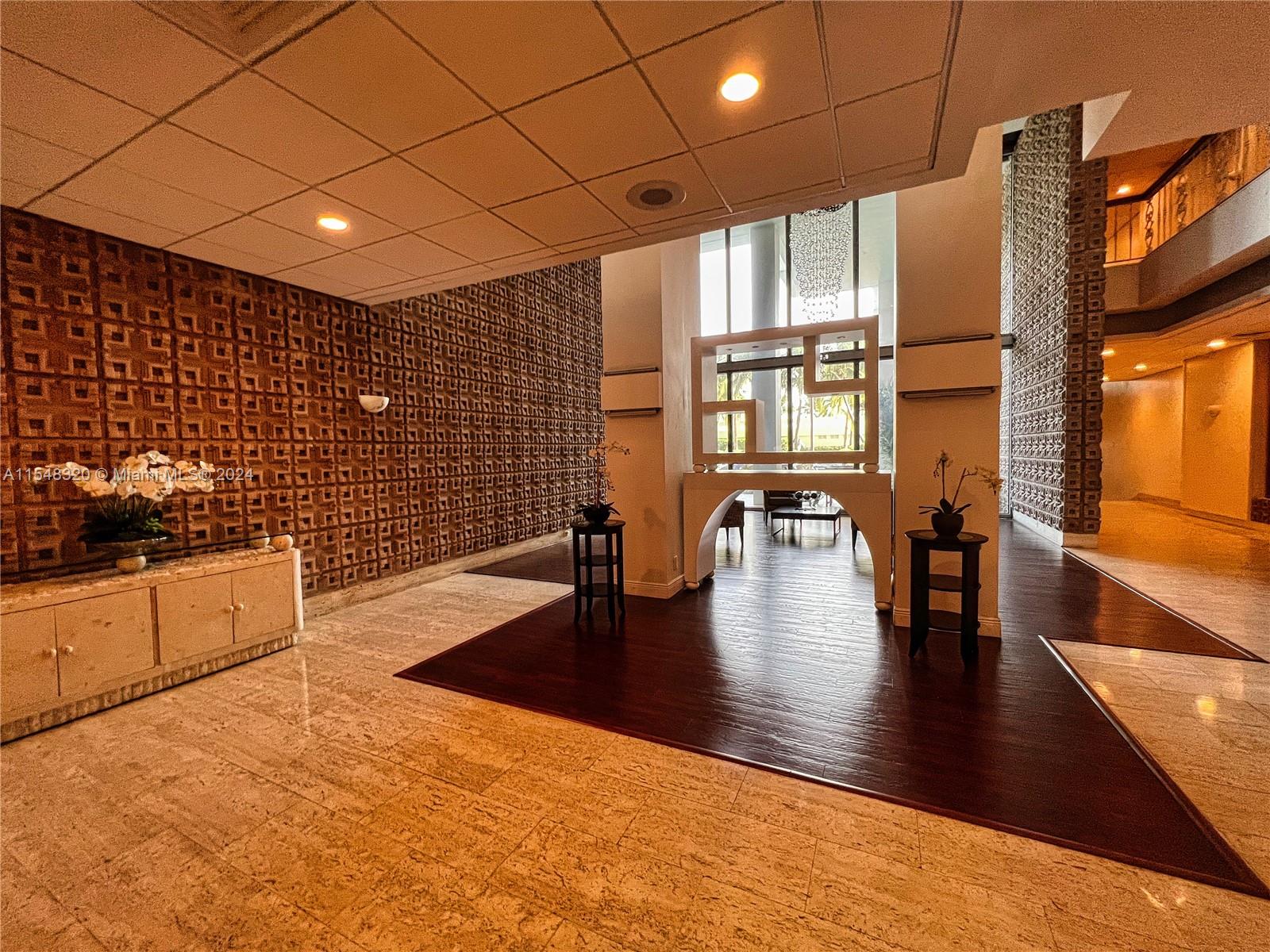 TRITON TOWER CONDO - Residential