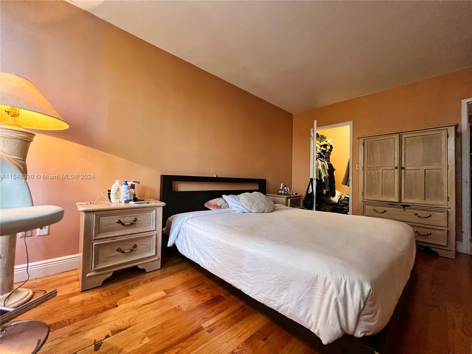 TRITON TOWER CONDO - Residential