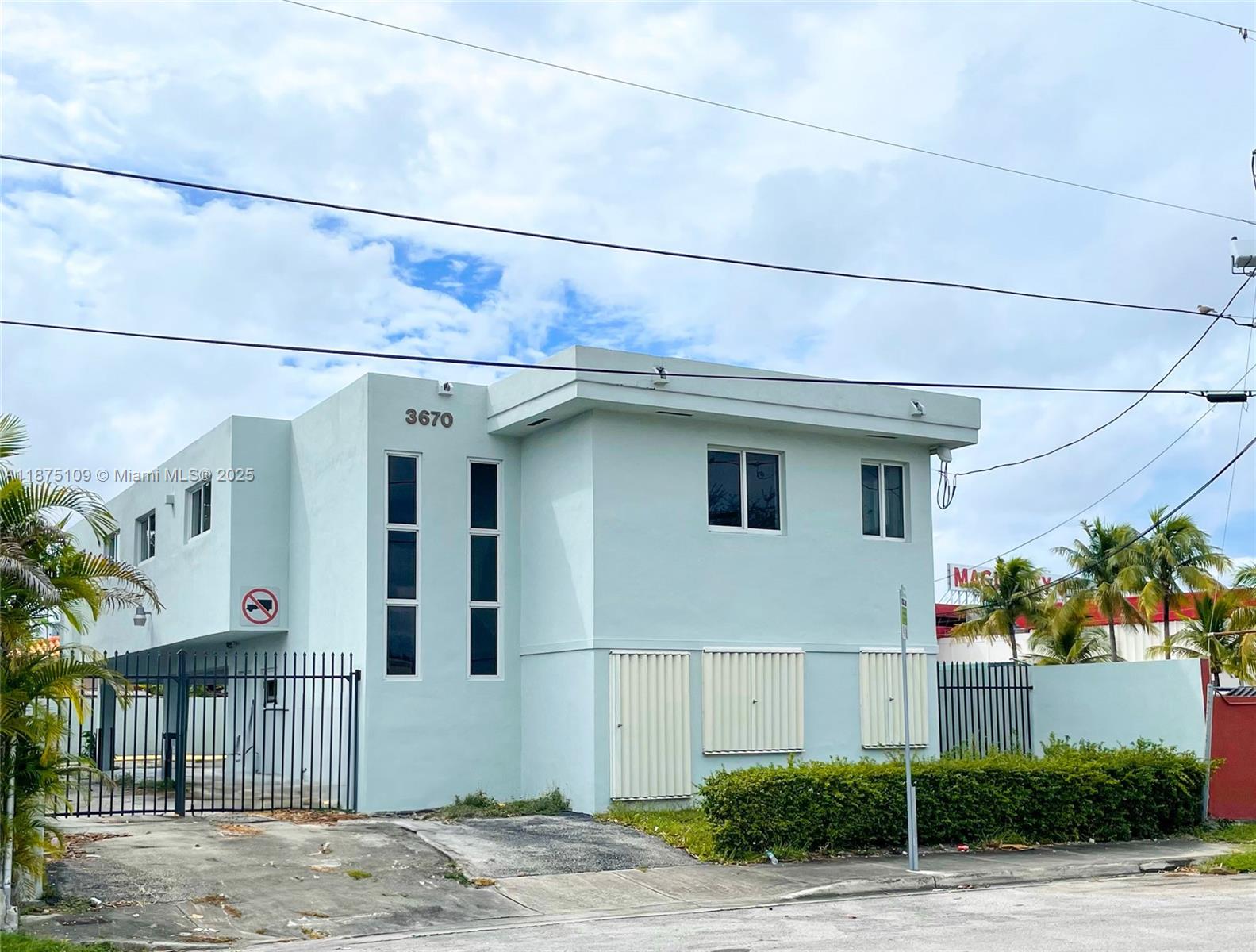 Property Features
• Space Available: 2,600 SF
• Asking Sale Price: $1,250,000.00
• Privacy and quiet enjoyment
• Secure facility
• Brand your own building
• Private gated parking
Location Features
• Easy access to Dolphin Expressway (SR 836)
• Close proximity to Calle Ocho (SW 8th Street)
• Good neighborhood demographics
• 26,000 daily traffic count via 37th Avenue
• Excellent access to NW 7th Street