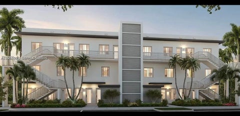 Photo of 10229 NW 64th Ter #303, Doral, FL 33178 (MLS # A12081031)
